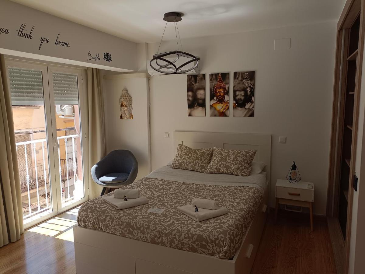 Buddha Smart Estudio Centro Historico De Малага Екстериор снимка